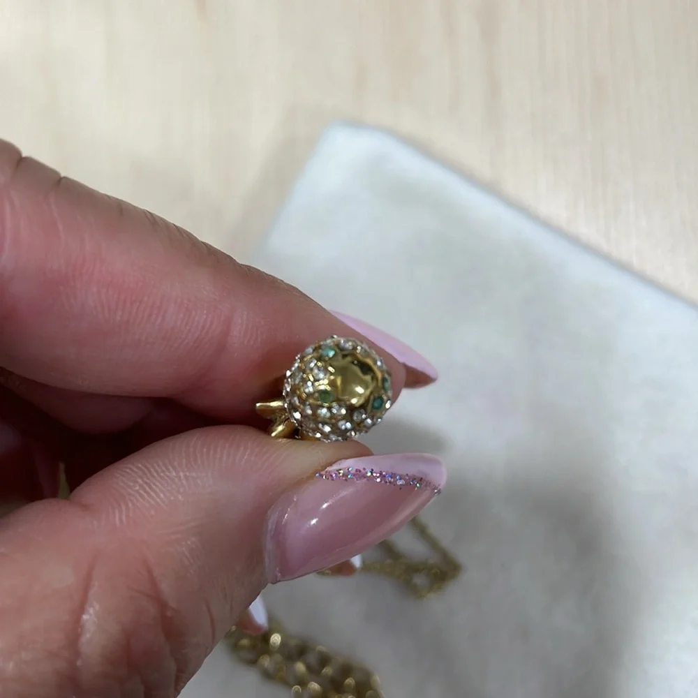 ♠️ Kate Spade Gold Pineapple Pendant Necklace